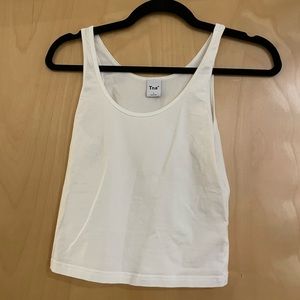 Aritzia TNA tank